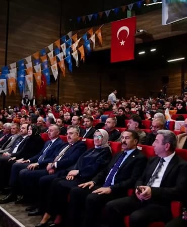 ak-parti-grup-baskanvekili-zengin-kocaeli-de-18054254_amp.jpg