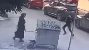Sakarya'da Sokak Ortasında Kadın Cinayeti!