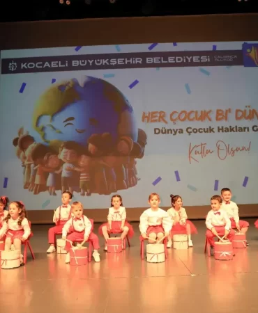dunya-cocuk-haklari-gununde-eglenceli-kutlama-8.webp
