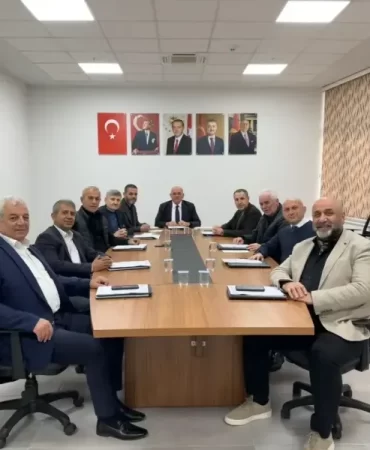 kesob-yonetim-kurulu-toplantisi-1.webp