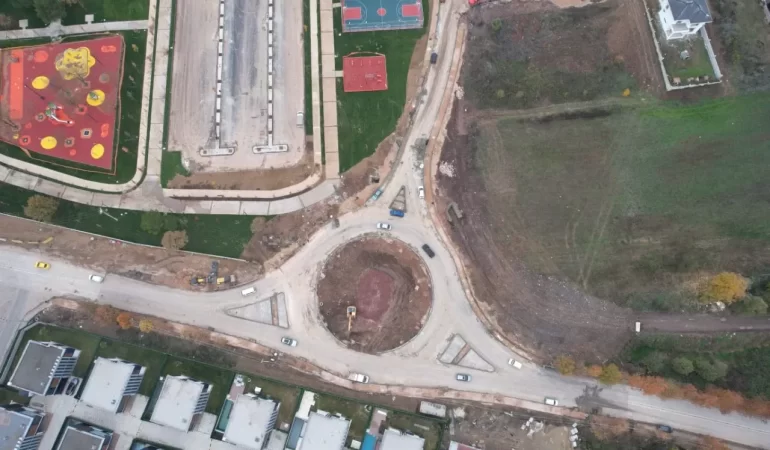 mahmut-cavus-caddesi-trafige-acildi-1.webp