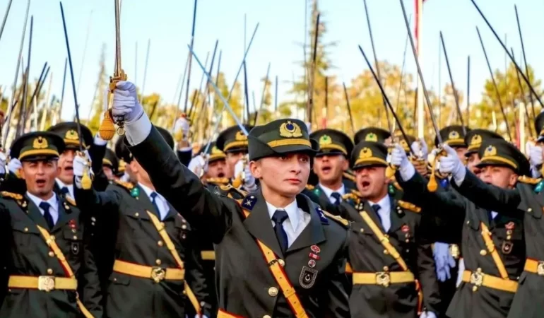 teğmen ebru