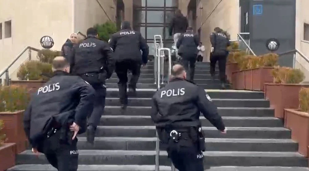 Bursa Adliyesi'nde Silahlı Saldırı: 2 Ölü, 2 Yaralı