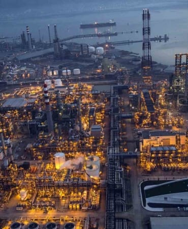 KOCAELİ, İHRACATTA DEVLER LİGİNDE İHRACATIN YÜKSELEN YILDIZI KOCAELİ, SON 10 AYDA İHRACATINI ARTIRDI