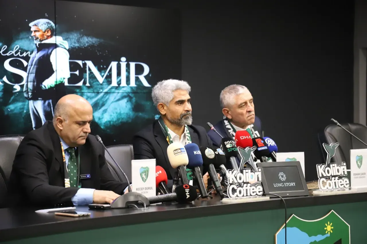 Kocaelispor’da Yeni Bir Dönem Başladı: İsmet Taşdemir Resmen İmzaladı!