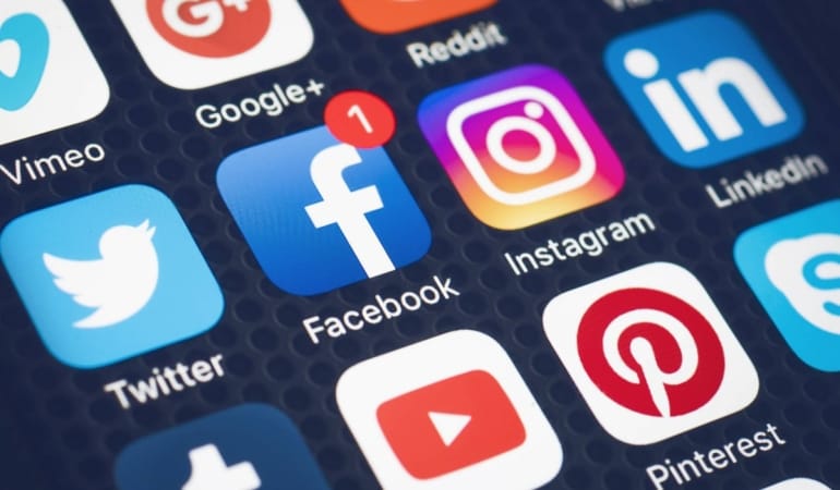sosyal medya