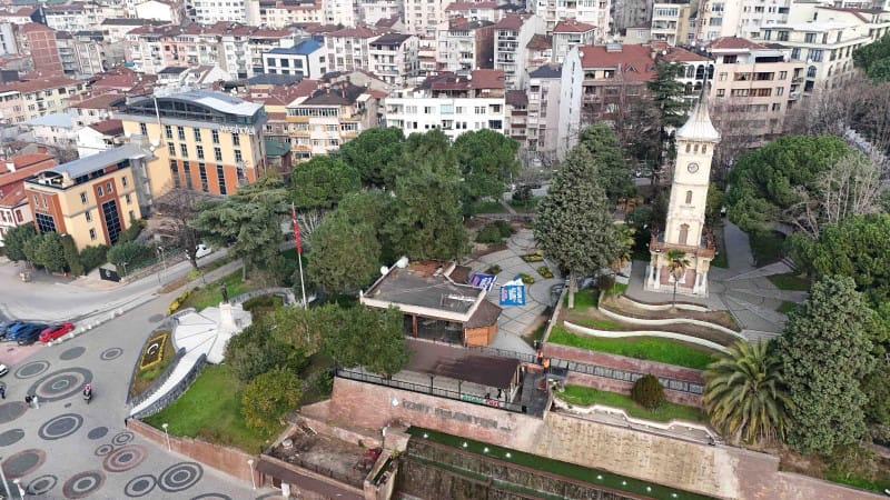 Kocaeli'de 65 Yaş Üstü İçin 'Saygınlar Kulübü' Açılıyor