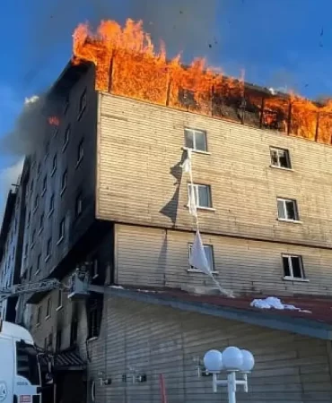 2025-01-21-kartalkaya-otel-yangin-5-aa_1737464591_OXA5KN