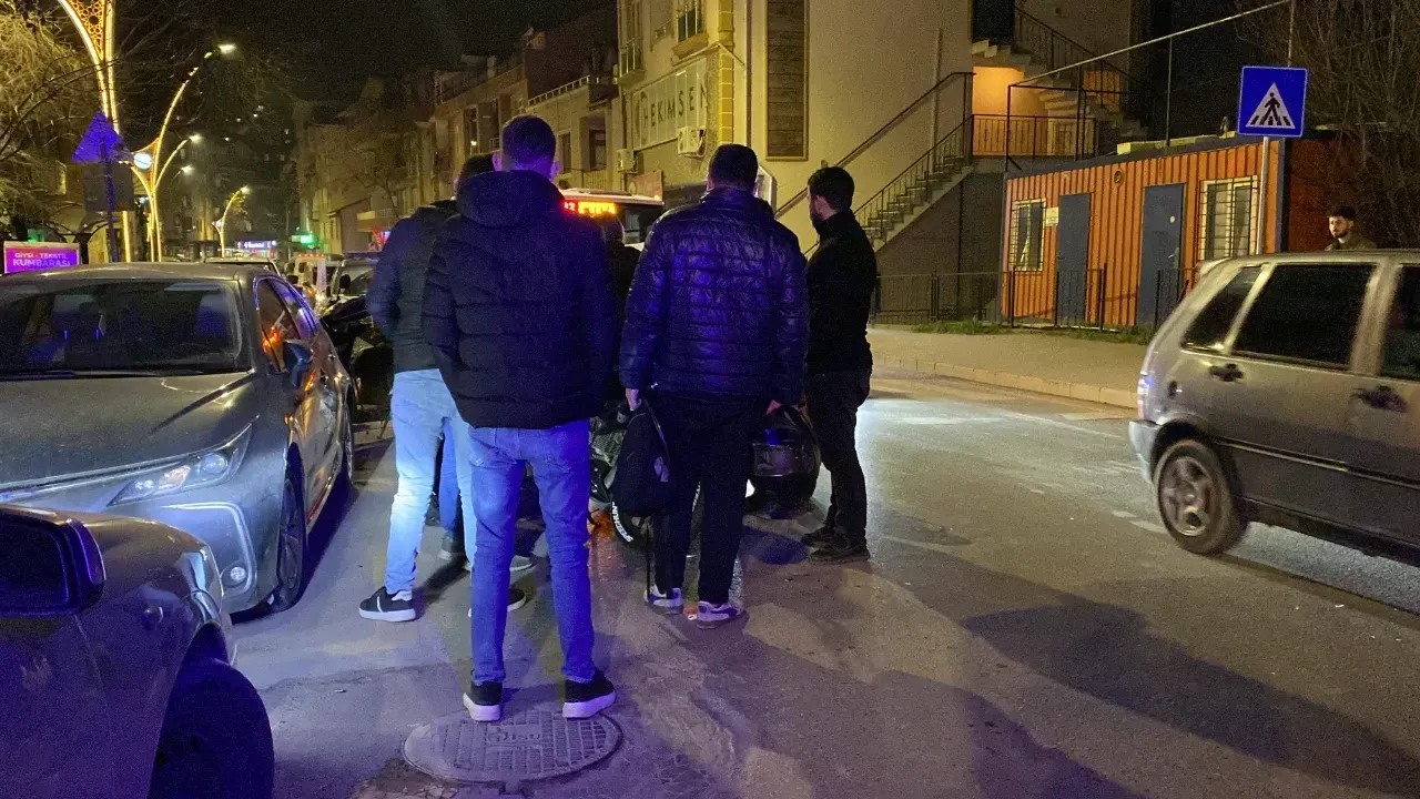 Kocaeli'de motosikletler çarpıştı: 1 yaralı