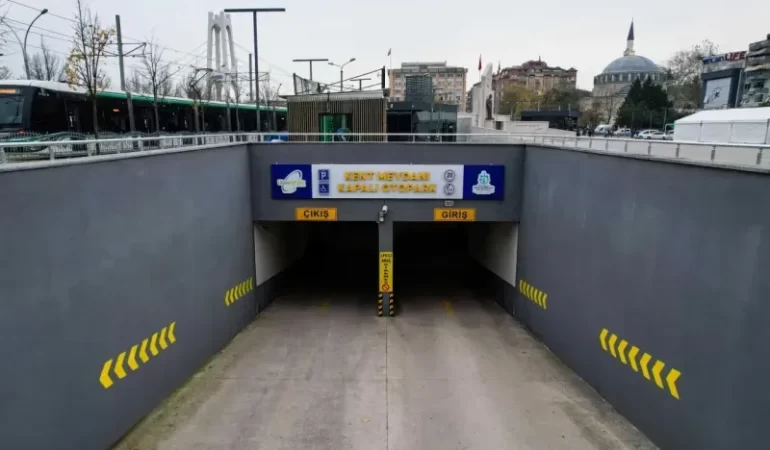 buyuksehir-otoparklarina-3-milyon-arac-giris-cikis-yapti-1.webp