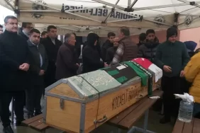 feci-sekilde-hayatini-kaybetmisti-kocaelisporlu-muhtari-binlerce-kisi-ugurladi