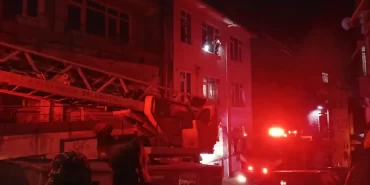 izmitte-cati-katindaki-yanginda-2-kisi-508959-150653