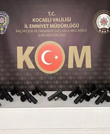 kocaeli-de-silah-kacakciligi-operasyonunda-18248979_amp.jpg