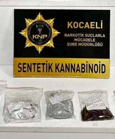 kocaeli-de-uyusturucu-operasyonunda-yakalanan-18241871_amp.jpg
