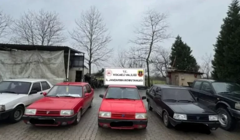 kocaelide-change-operasyonu5-otomobil-ele-gecirildi8