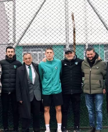 kocaelispor-demetre-gabisonia-yi-kadrosuna-ka-18296507_amp.jpg