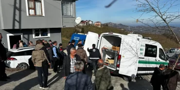 trabzonda-soba-zehirlenmesi-anne-ile-k-540512-160188