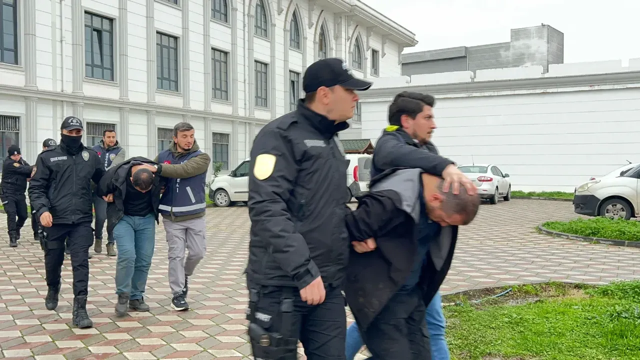 Kocaeli’de 2 Milyonluk Vurgun Yapan Çelik Kasa Çetesi Çökertildi