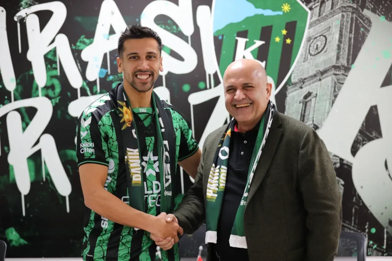 Kocaelispor, Samet Yalçın İle 2.5 Yıllık Anlaşma Yaptı