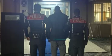 yunuslar-durdurdu-uzerinden-eroin-ve-mentanfetamin-cikti