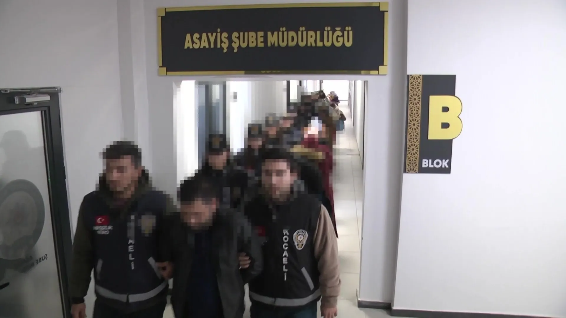 12 Milyon TL’lik Vurgun Yapan Çete Çökertildi: 20 Gözaltı