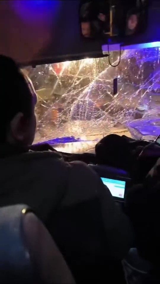 Körfez’de Zincirsiz Otobüs Kaza Yaptı: 8 Yaralı!
