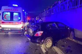 dugun-yolunda-kabus-zincirleme-kaza-6-yaraliyla-sonuclandi-1