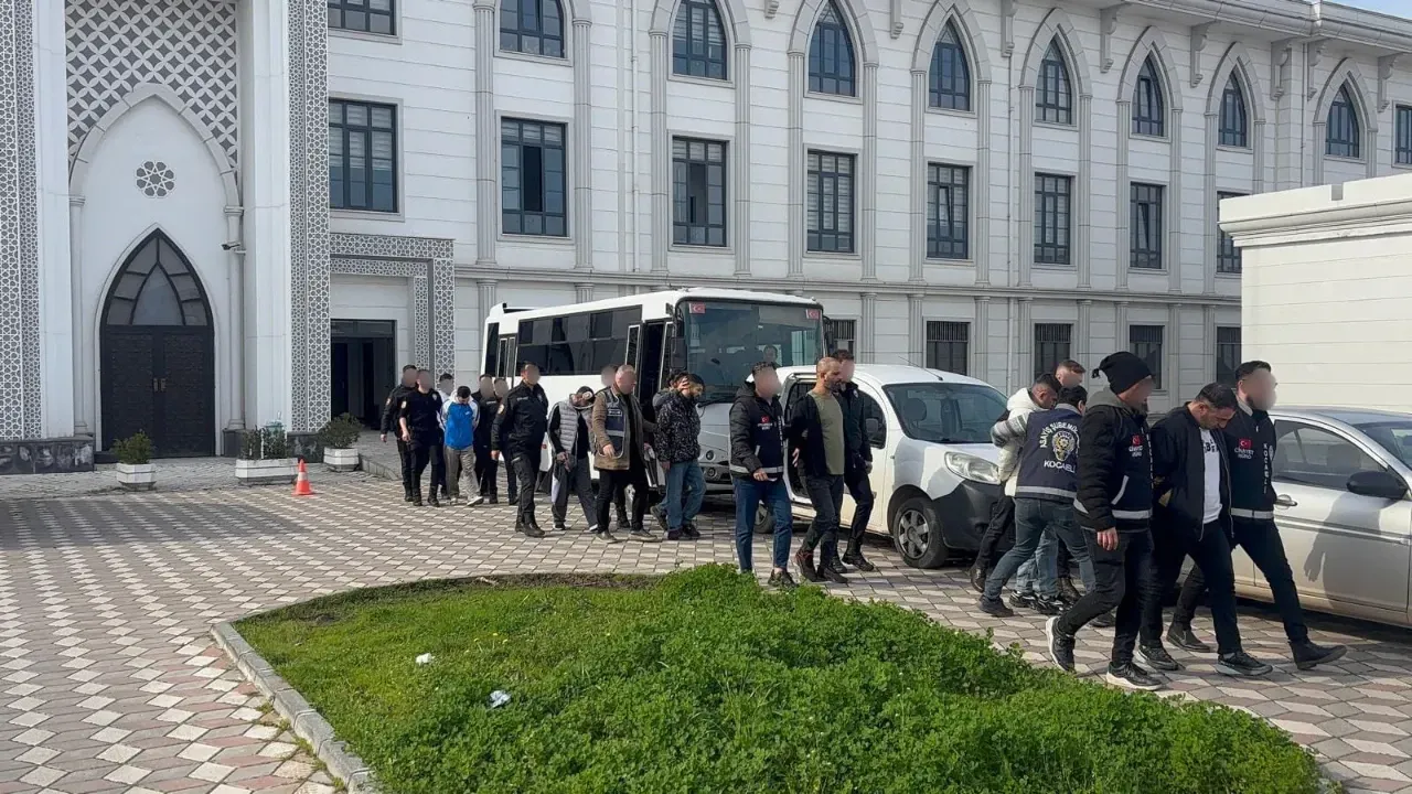 Silahlı kavgada tekerlekli sandalyedeki şahsın öldüğü olayda 2 tutuklama