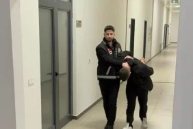 kendilerini-polis-olarak-tanitip-1-milyonluk-ziynet-esyasini-aldilar-1