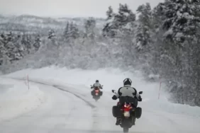 motosiklet-ve-motokuryelere-yasak-uzatildi-1740068144