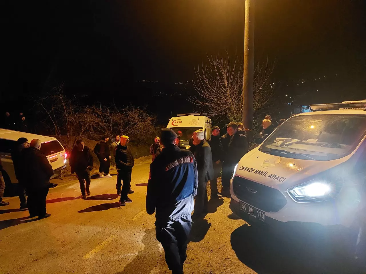 Komşuda Şüpheli Ölüm: Ahırda Tüfekle Vurulmuş Halde Bulundu