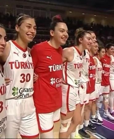 whatsapp-image-2025-02-06-at-211010