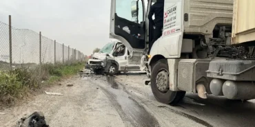 aa-20250328-37466073-37466072-kocaelide-tirla-carpisan-servis-minibusundeki-8-kisi-yaralandi