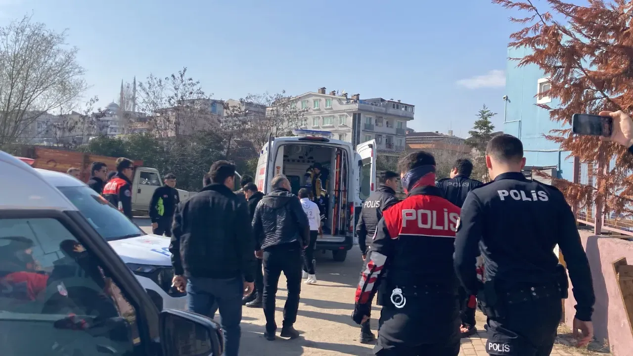 Darıca’da Alacak Verecek Kavgası Kanlı Bitti: 1 Yaralı