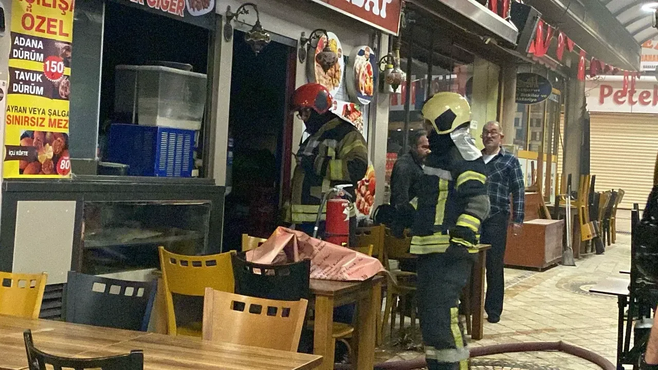 İzmit’te Kebapçıda Korkutan Yangın!