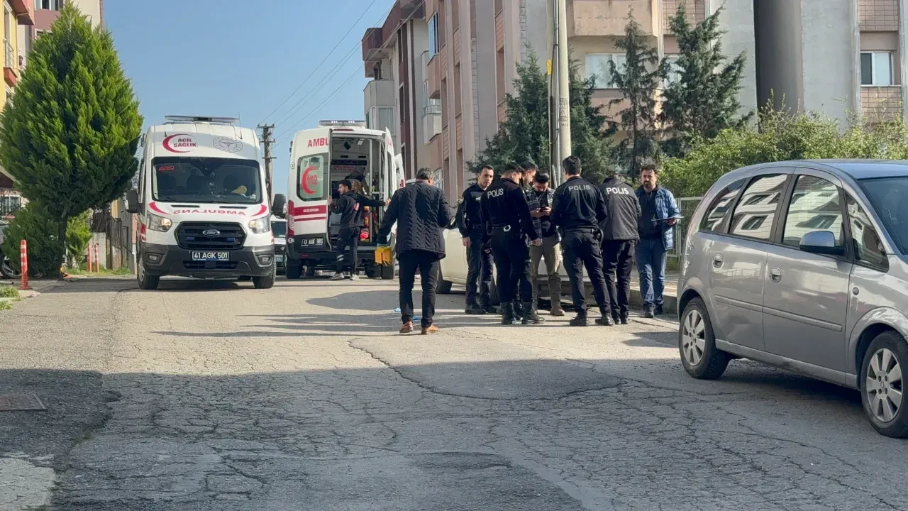 Park yeri nedeniyle komşusunu öldürdü! 3 tutuklama