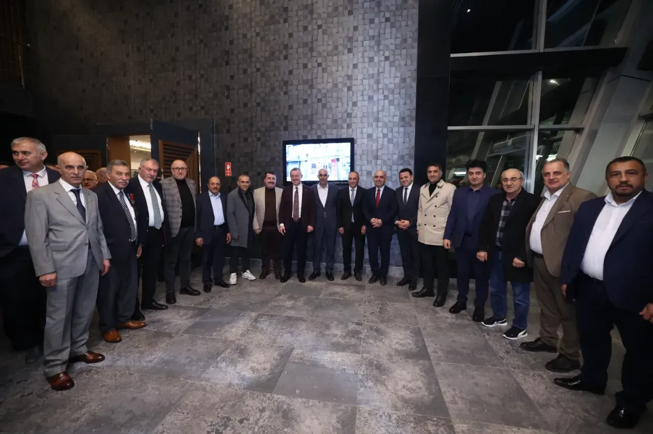 Büyükşehir’in İftar Programına STK’lardan Yoğun İlgi