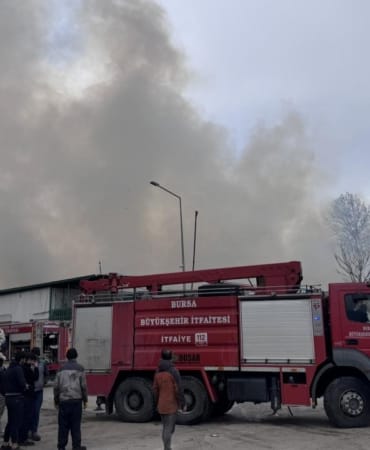 bursa-yangin-aa-2343815.jpg