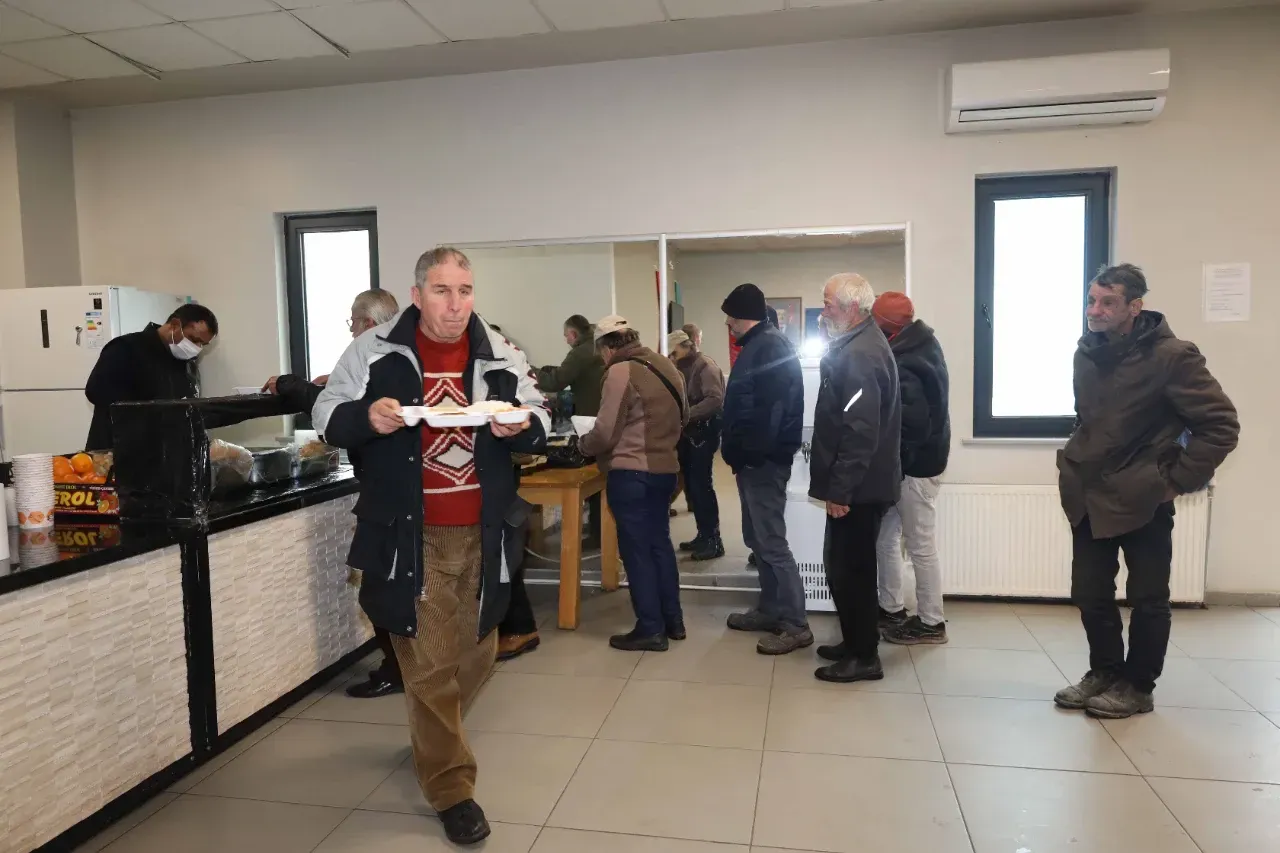 Büyükşehir'den dezavantajlı vatandaşlara önemli destek