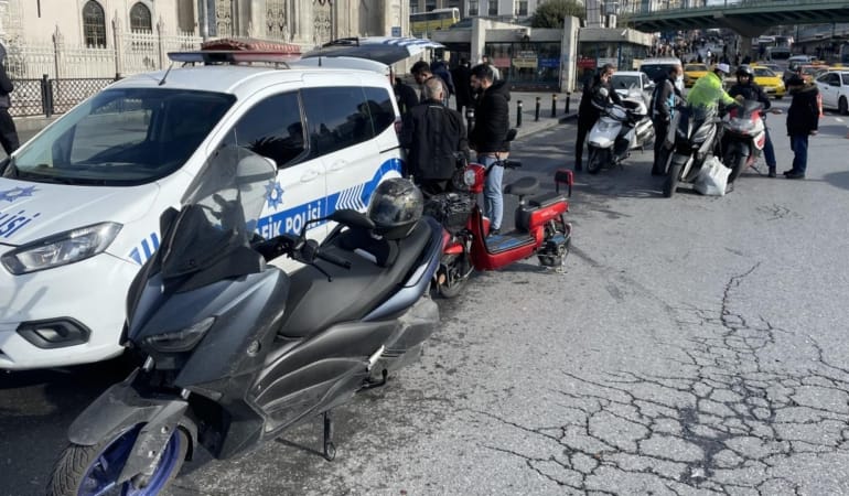 istanbul-motosiklet-denetimi-aa-1710496.jpg