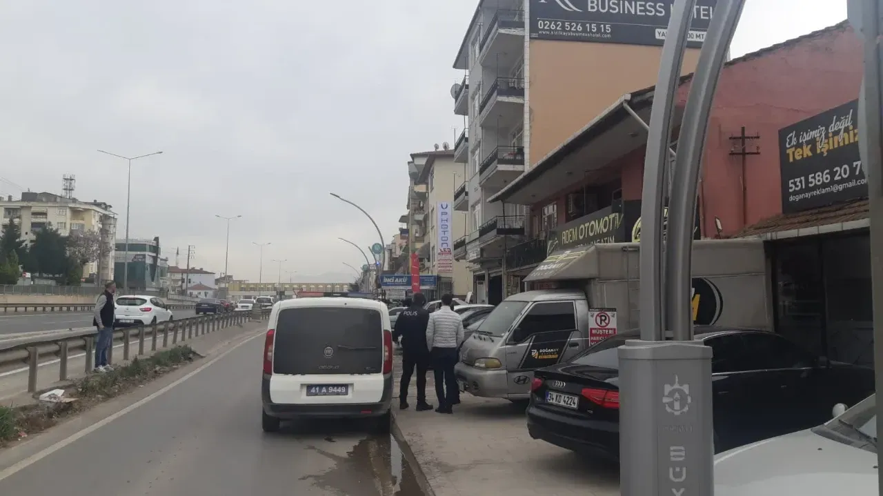 Körfez’de Oto Galeriye Silahlı Saldırı!