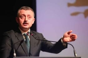 tahir büyükakın