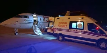 ambulans-ucak-aa-2353276.jpg