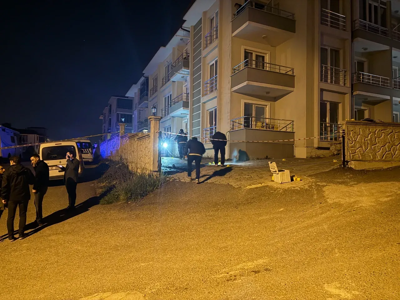 Komşuda facia gibi kanlı gece: 5 ölü 5 yaralı