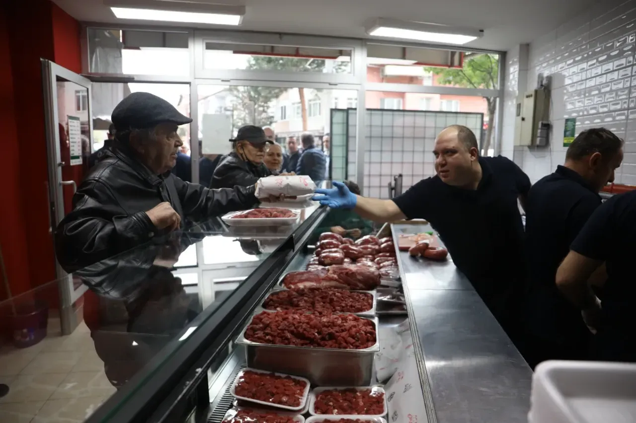 Halk Et Yenişehir Şubesi Hizmete Açıldı