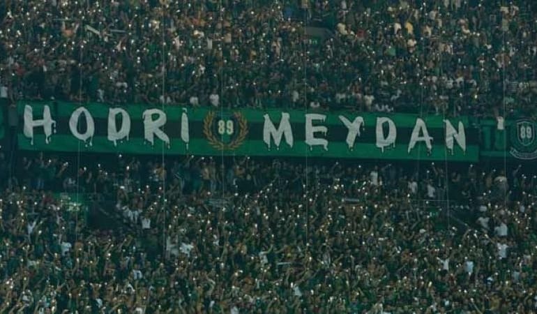 hodri-meydan-huseyin-uzulmez-e-boyle-yuklendi-h24293-97d5f-1614519018