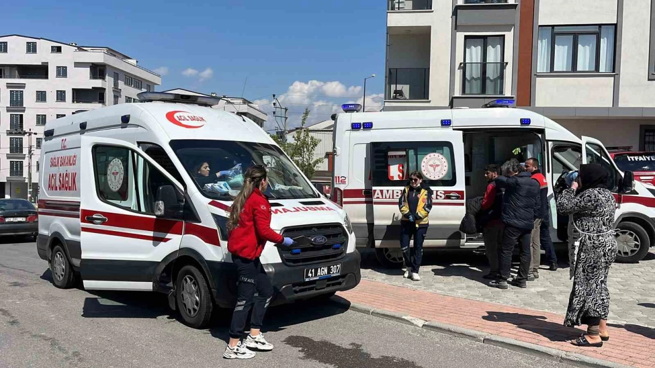 Kocaeli'de iş yeri yangını: 1 yaralı