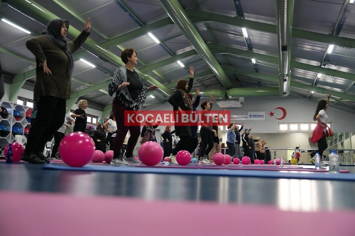 1 yılda 13 bin 700 kg’lık kilo kaybı sağlandı