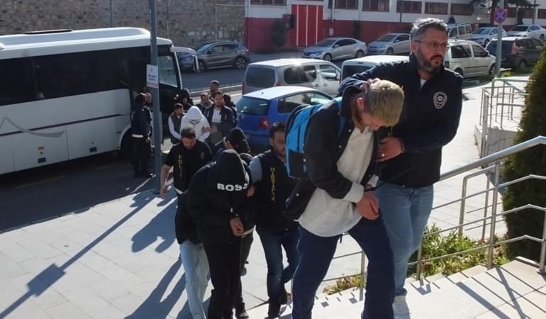 nevsehir-dolandiricilikaa-2352971.jpg
