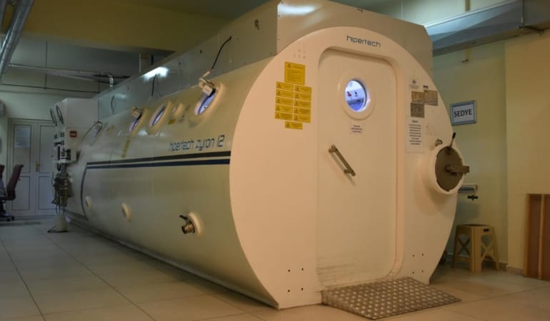 hiperbarik-oksijen-tedavisi-aa-2361926.jpg
